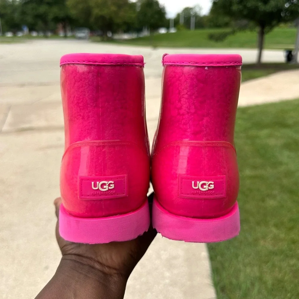 Ugg Classic Clear Mini Winter‎ Snow Rain Boots Women's Size 9 Pink